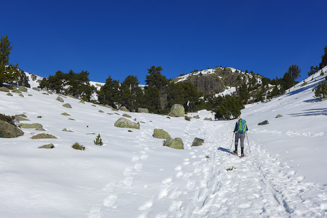 Lac Achard et Col de l’Infernet