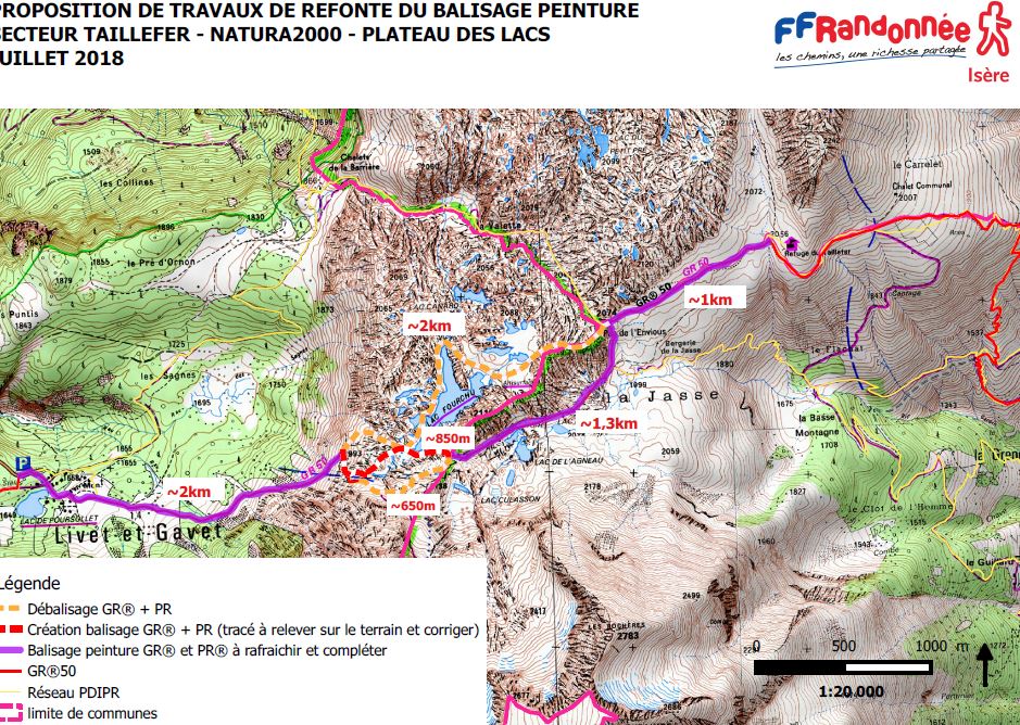 Débalisage et balisage à côté du lac Fourchu (Taillefer)